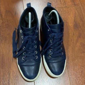 Kenneth Cole blue leather sneakers size 9.5